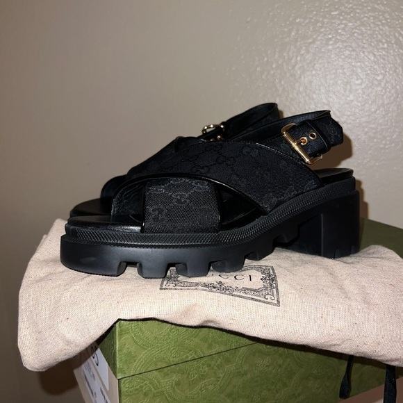 Gucci Black Chunky Platform Sandals with Gold Buckle - Picture 1 of 5